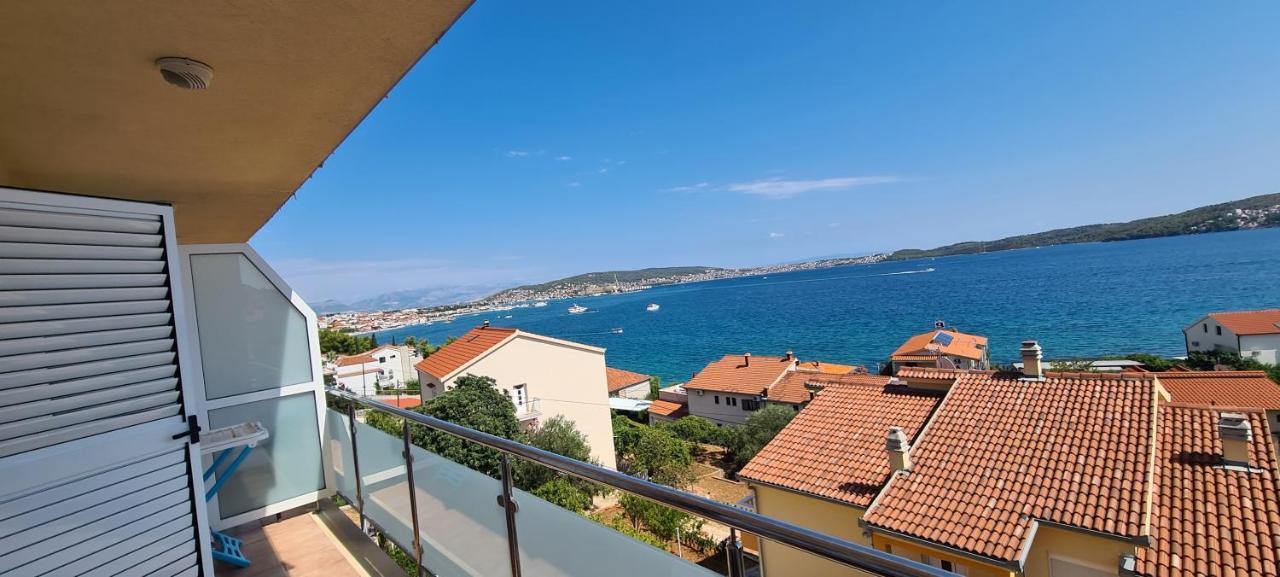 Apartmani Gizela Donji Seget Buitenkant foto